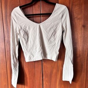 lululemin cropped longlseeve